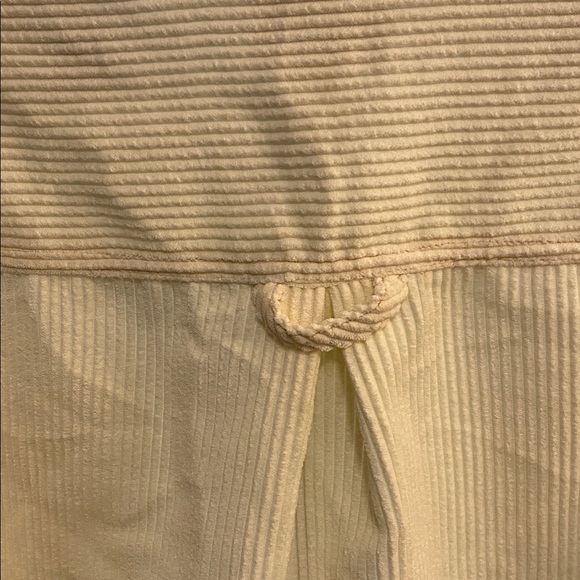 Urban Outfitters BDG Rodney Corduroy Button Down Shirt - Picture 7 of 11